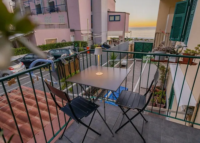 Апартаменты Marena - Vista Mare, A 30metri Dalla Di Rena, - Sestri Levante *